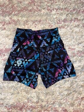 Constantly Varied Gear high waisted shorts XS